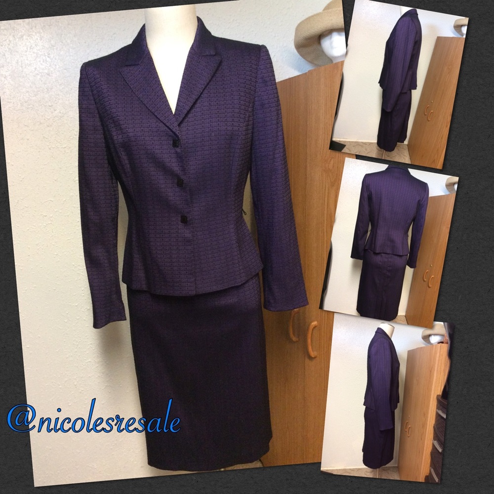 Tahari 2pc Skirt Suit